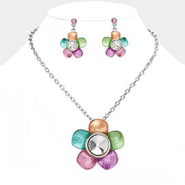 Glass Stone Pointed Colored Metal Flower Pendant Necklace